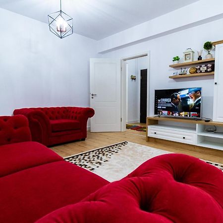 ブラショフLighthouse Central Apt With Unique Views Of The Fortress, Free Parking, 5 Min By Car From The Old Townアパートメント エクステリア 写真