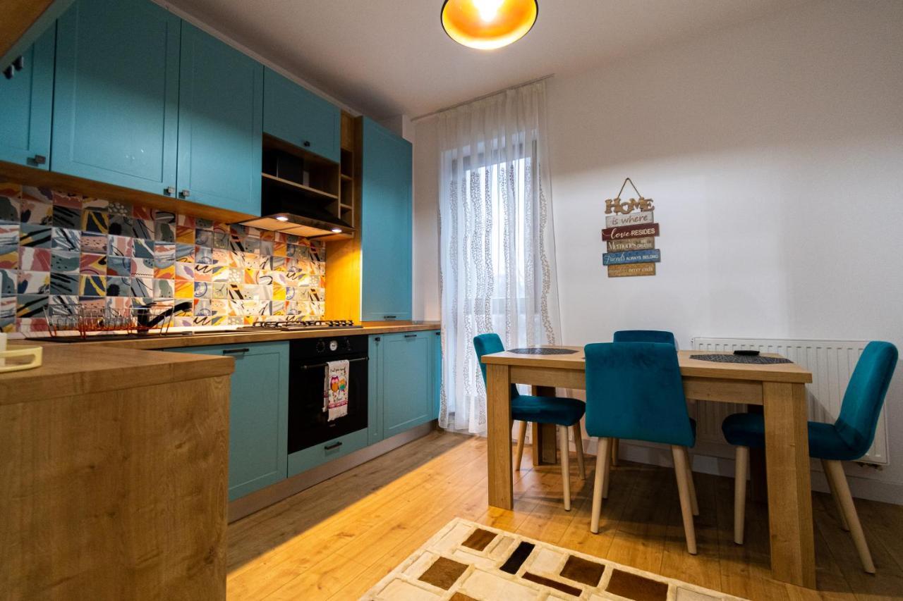 ブラショフLighthouse Central Apt With Unique Views Of The Fortress, Free Parking, 5 Min By Car From The Old Townアパートメント エクステリア 写真