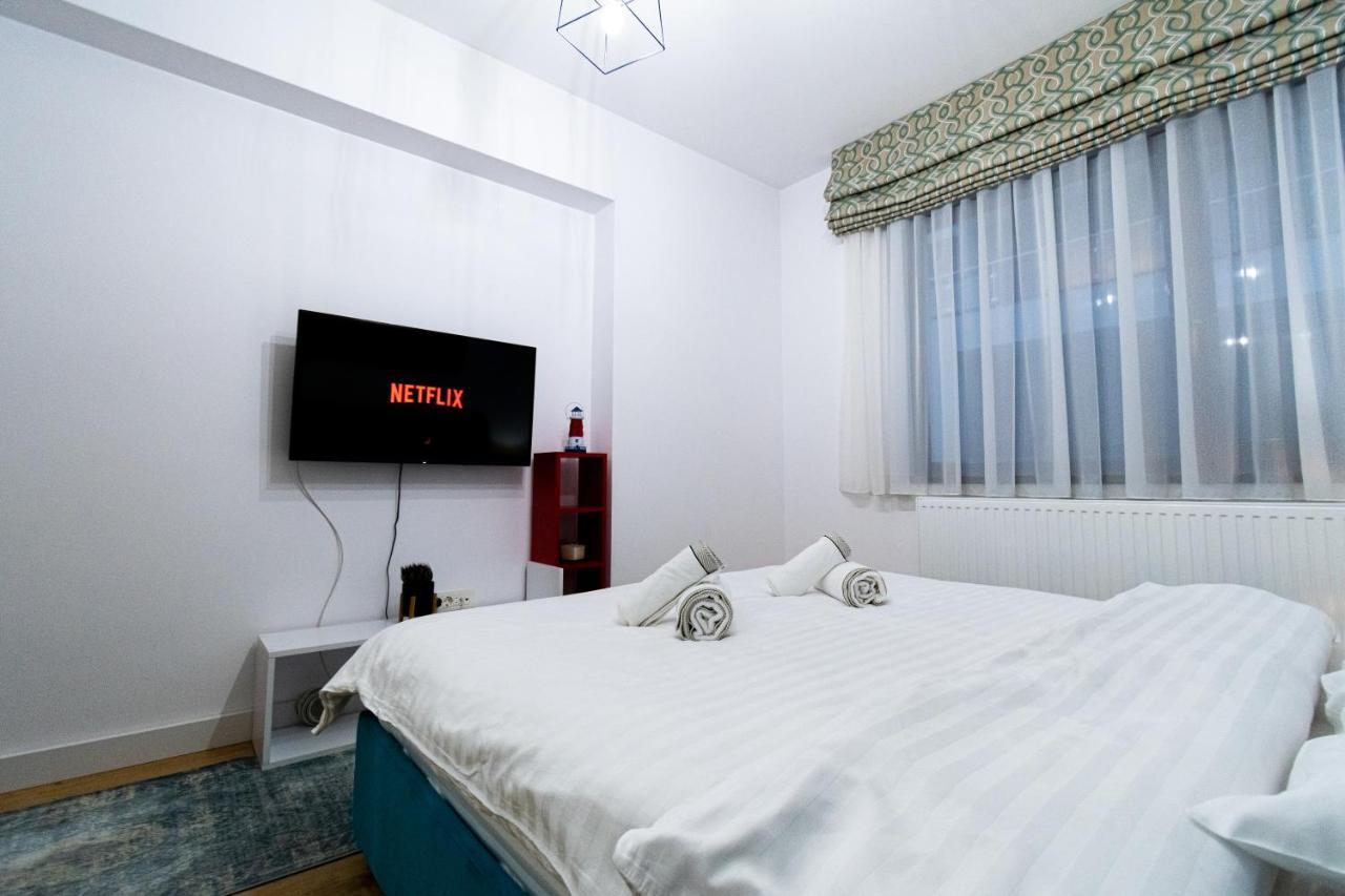 ブラショフLighthouse Central Apt With Unique Views Of The Fortress, Free Parking, 5 Min By Car From The Old Townアパートメント エクステリア 写真